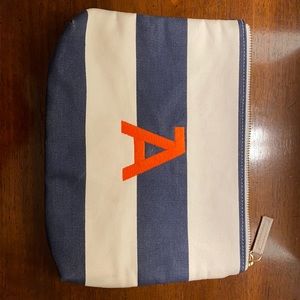 NWOT Mark & Graham Zippered Pouch